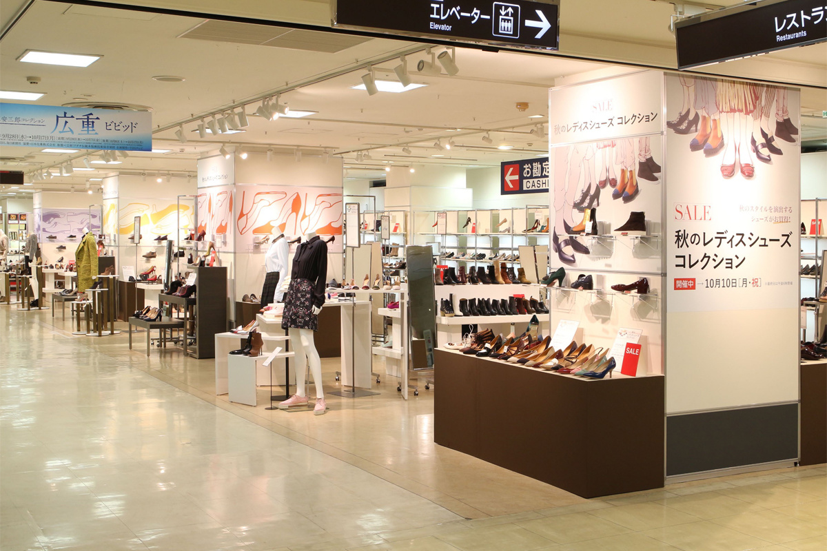 百貨店様 店舗什器